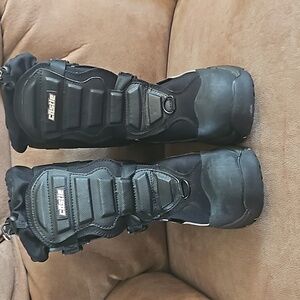 Womens Castle Snowmobile boot Size 9